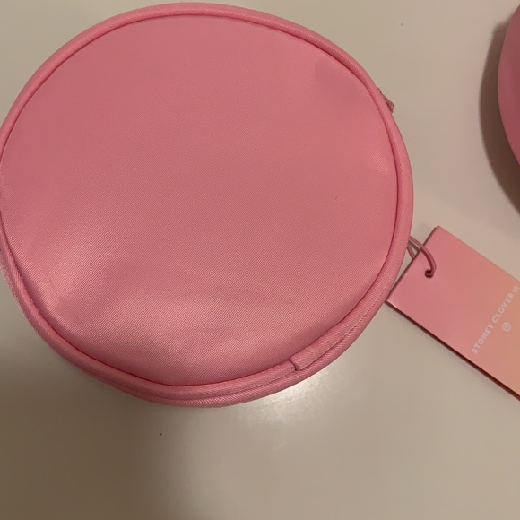 🎉ONE LEFT!🎉 Stoney Clover Lane x Target Rainbow Patch Mini Circle Pouch - Picture 13 of 14